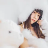 桜桃喵《冬眠套装》主题写真：38张全套美图