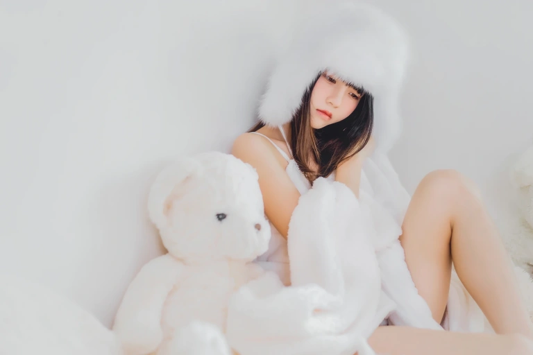 桜桃喵《冬眠套装》主题写真：38张全套美图