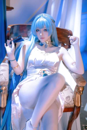 屿鱼《胜利女神：妮姬 海伦 礼服》主题写真：60张全套美图