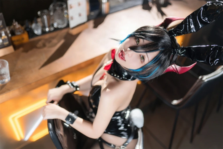 花铃《碧蓝航线 胡滕 兔女郎》主题写真：126张全套美图