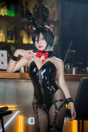 花铃《碧蓝航线 胡滕 兔女郎》主题写真：126张全套美图
