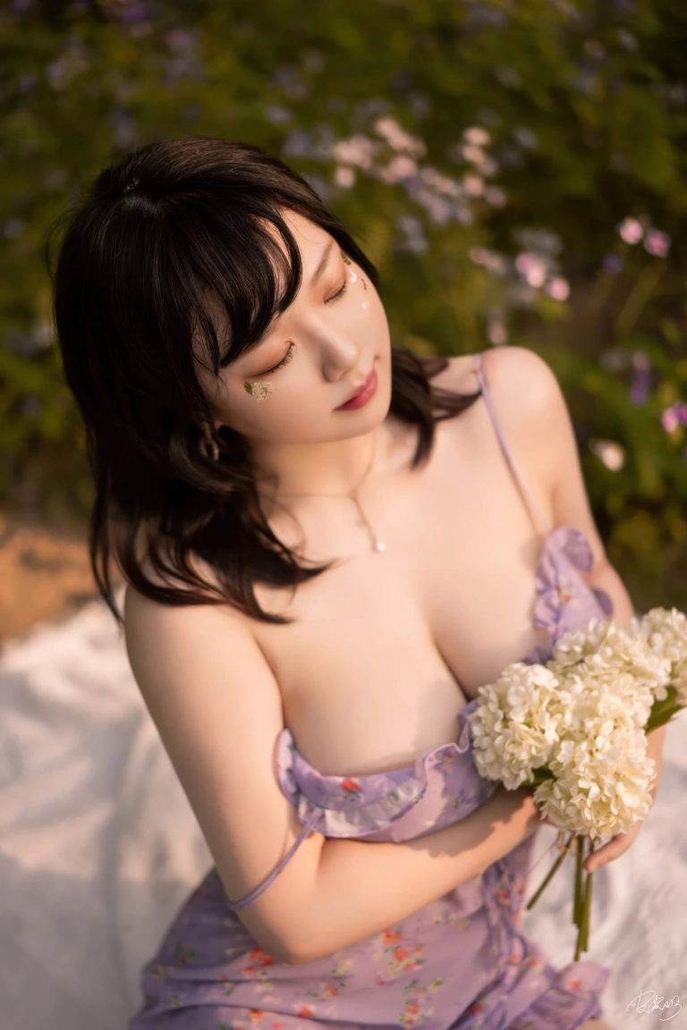 皮皮奶《野餐呀》主题写真：20张全套美图
