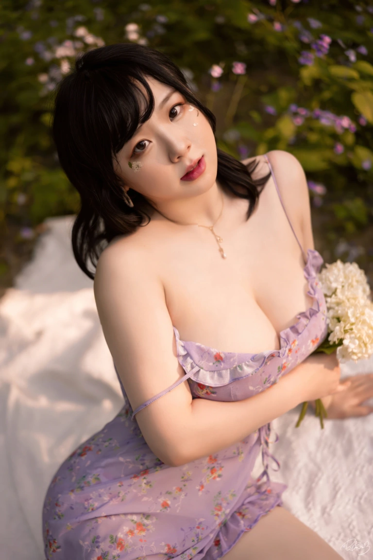 皮皮奶《野餐呀》主题写真：20张全套美图