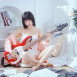 木棉棉《贝斯与妹妹》主题写真：53张全套美图