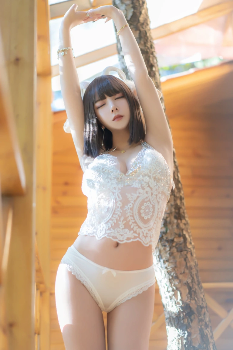 过期米线线喵《小羊》主题写真：66张全套美图