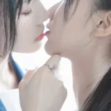 桜桃喵《她（桜桃喵&木绵绵OwO）》主题写真：37张全套美图