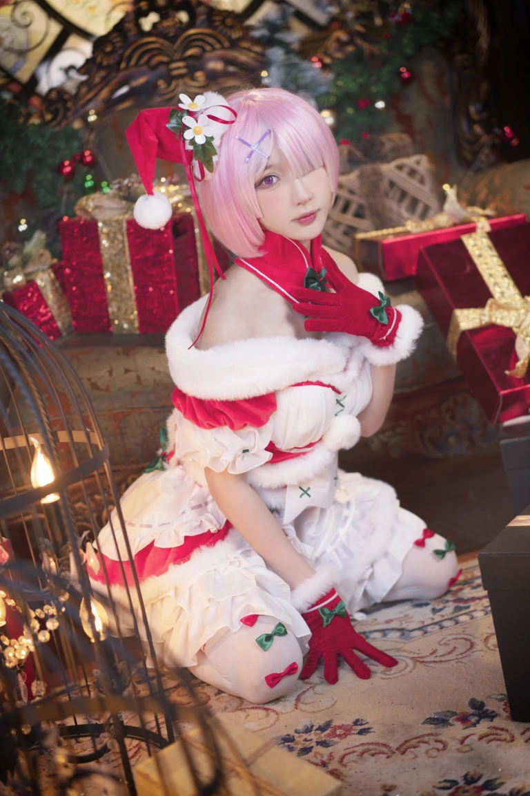 阿包也是兔娘《拉姆》主题写真：11张全套美图