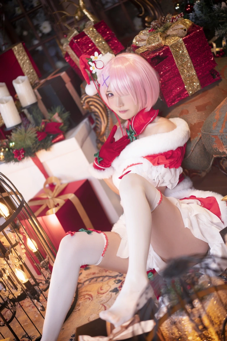 阿包也是兔娘《拉姆》主题写真：11张全套美图
