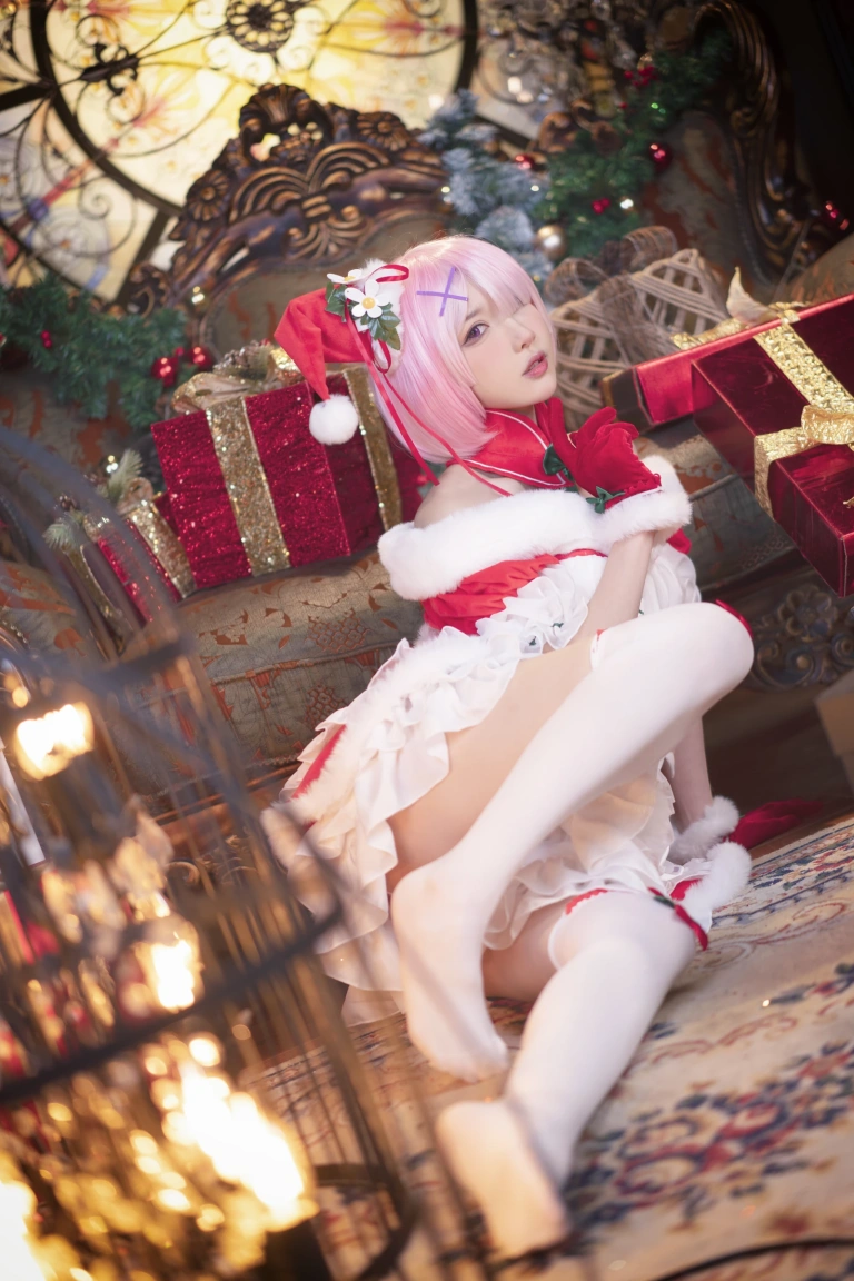 阿包也是兔娘《拉姆》主题写真：11张全套美图