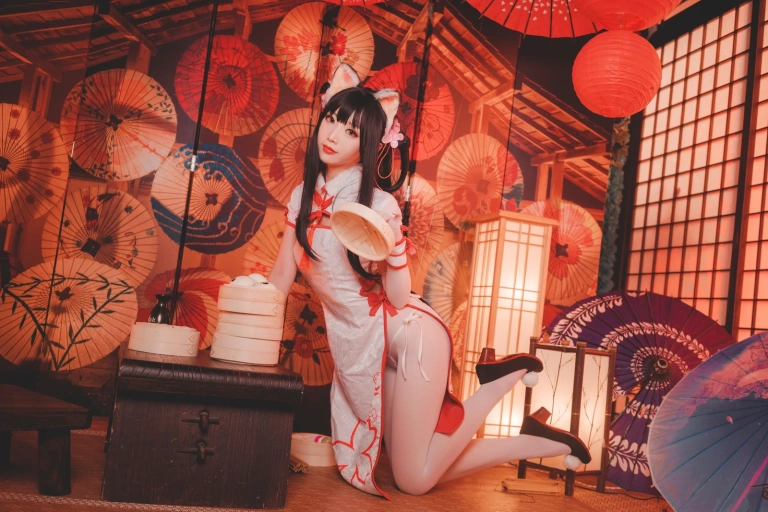 面饼仙儿《夕暮》主题写真：16张全套美图