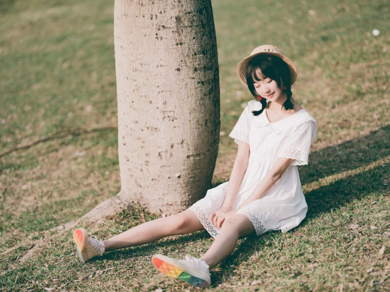 木棉棉《夏日彩虹》主题写真：29张全套美图