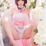 星之迟迟《加藤惠 粉礼服》主题写真：33张全套美图