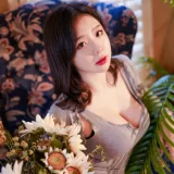 皮皮奶《房东太太》主题写真：50张全套美图