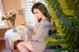 皮皮奶《房东太太》主题写真：50张全套美图