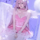 屿鱼《桃乐丝 黎明派对》主题写真：63张全套美图