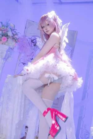 屿鱼《桃乐丝 黎明派对》主题写真：63张全套美图