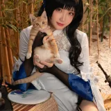 瓜希酱《少女前线 95式 玉玲珑》主题写真：20张全套美图