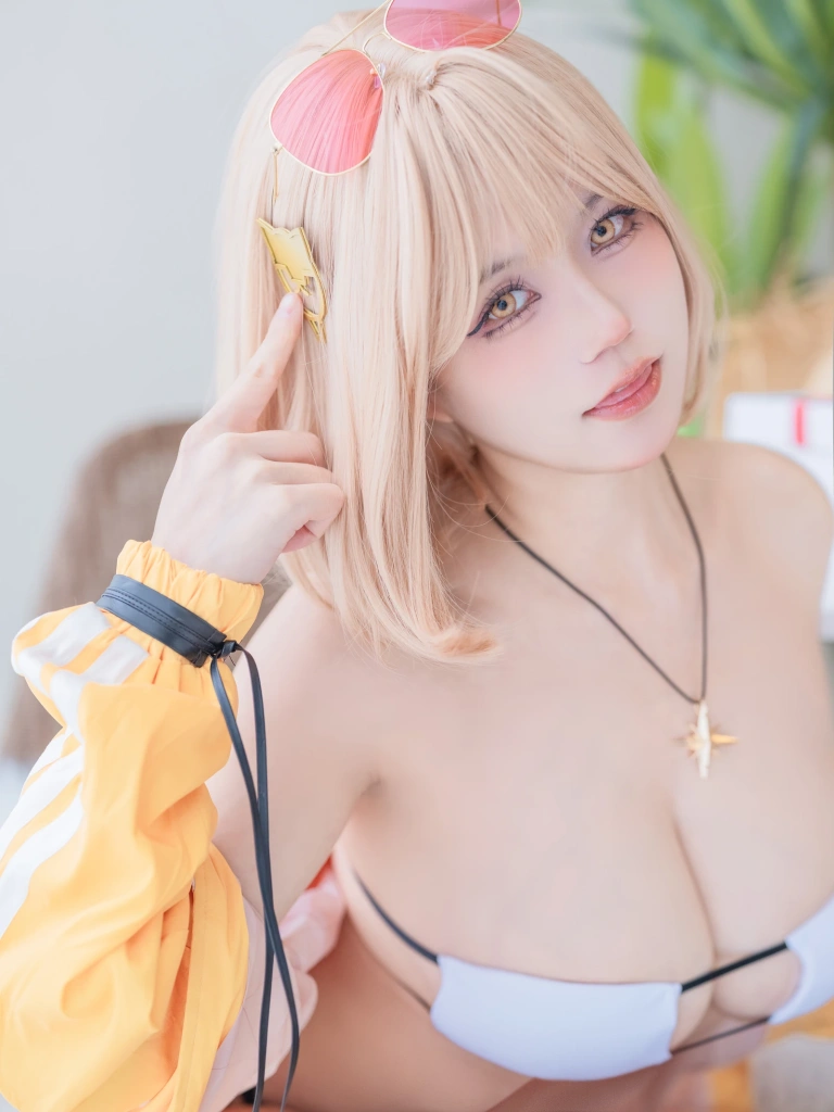 小仓千代《[Patreon] 2023年11月套图会员合集》主题写真：133张全套美图