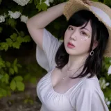 皮皮奶《绣球花》主题写真：36张全套美图