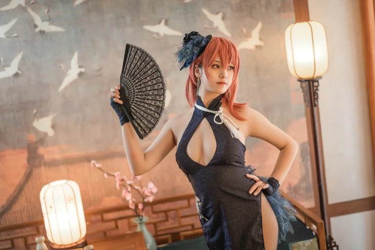 蜜汁猫裘《黑太子 旗袍》主题写真：40张全套美图