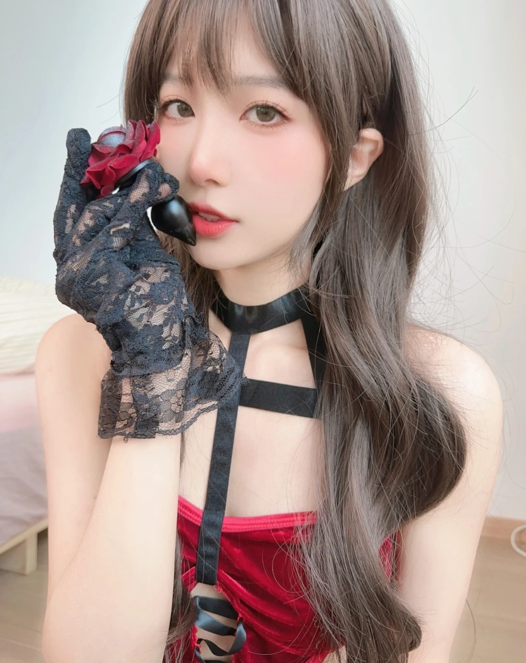 布丁大法《蔷薇之花》主题写真：80张全套美图，含5个视频
