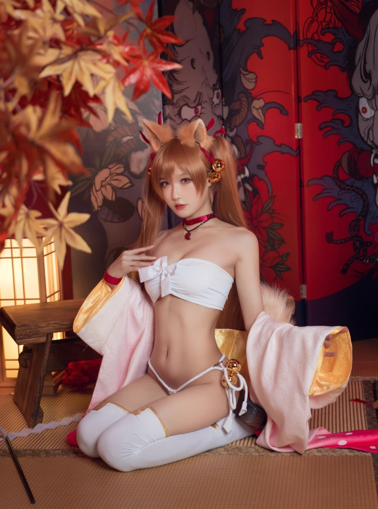 阿包也是兔娘《9月舰长 高苗佑京》主题写真：27张全套美图