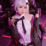 瓜希酱《少女前线 FN-57 Five-seveN》主题写真：22张全套美图