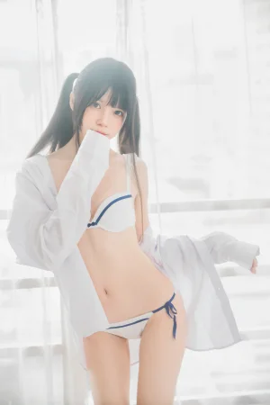 桜桃喵《桜桃未熟1 白衬衫双马尾》主题写真：47张全套美图