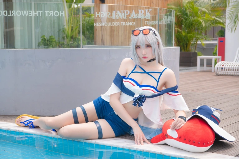 瓜希酱《斯卡蒂》主题写真：24张全套美图