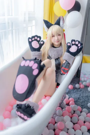 木棉棉《伊莉娅》主题写真：28张全套美图