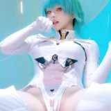屿鱼《碧蓝航线 纳希莫夫·海军上将》主题写真：45张全套美图
