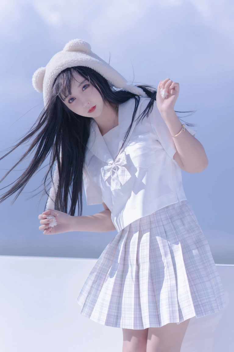 过期米线线喵《天台JK》主题写真：58张全套美图