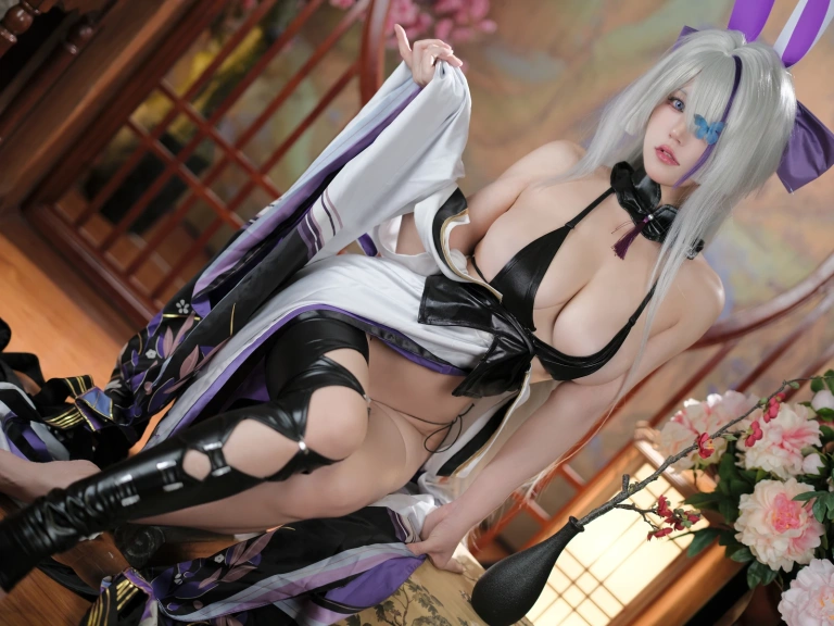 小仓千代《[Patreon] 2023年10月套图会员合集》主题写真：111张全套美图