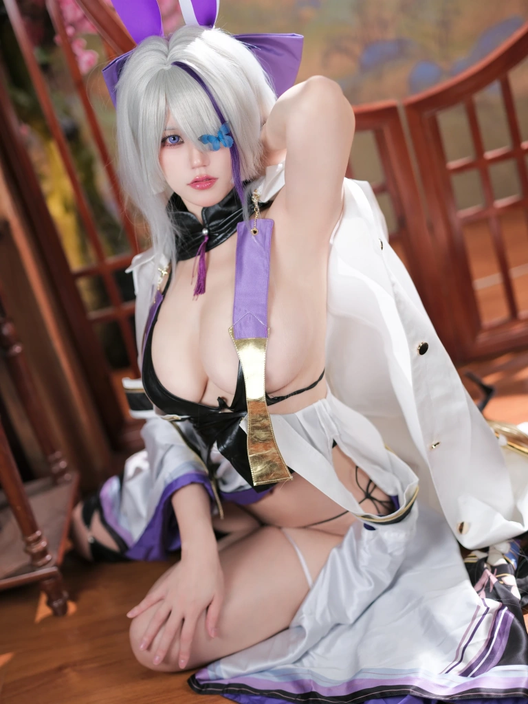 小仓千代《[Patreon] 2023年10月套图会员合集》主题写真：111张全套美图