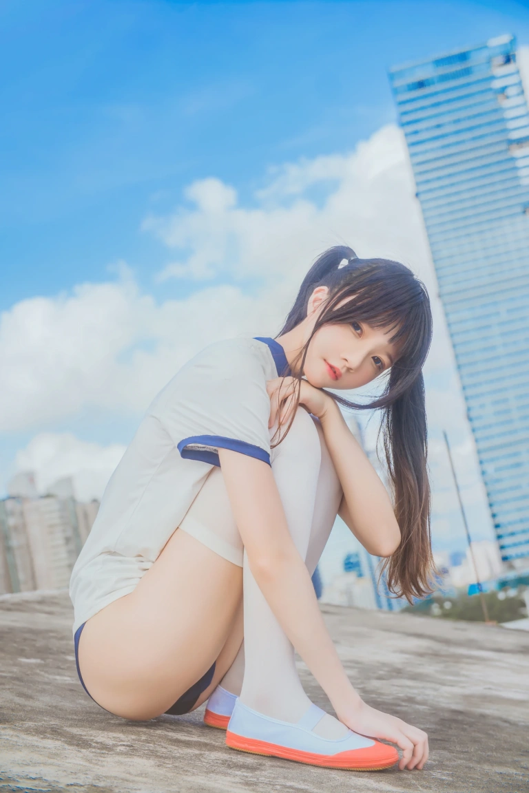 桜桃喵《桜桃未熟1 体操服电子档》主题写真：24张全套美图
