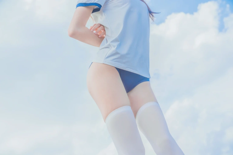 桜桃喵《桜桃未熟1 体操服电子档》主题写真：24张全套美图