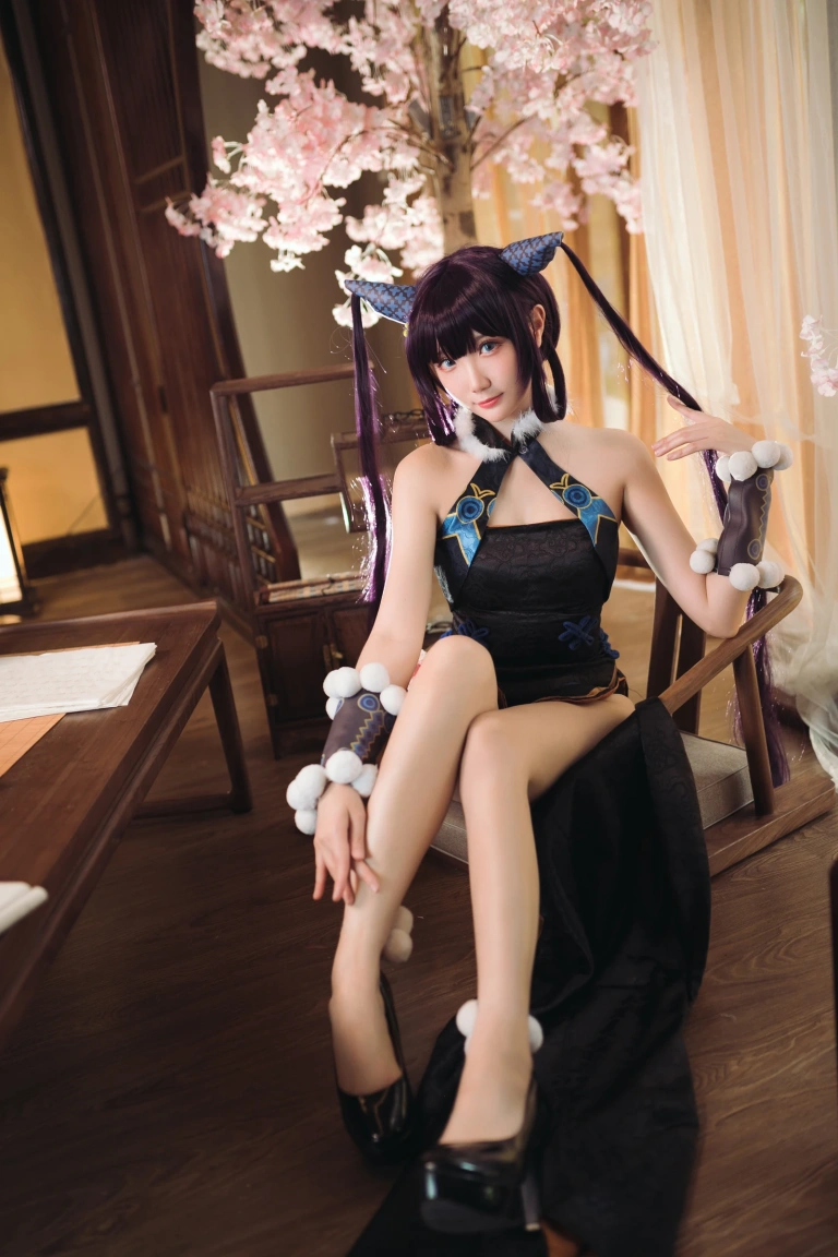 瓜希酱《杨贵妃》主题写真：28张全套美图