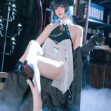 屿鱼《蔚蓝档案 妃咲同人护士》主题写真：65张全套美图