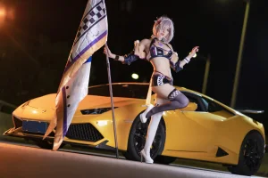 周叽是可爱兔兔《玛修赛车》主题写真：21张全套美图