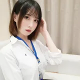 念雪《OL系列》主题写真：20张全套美图