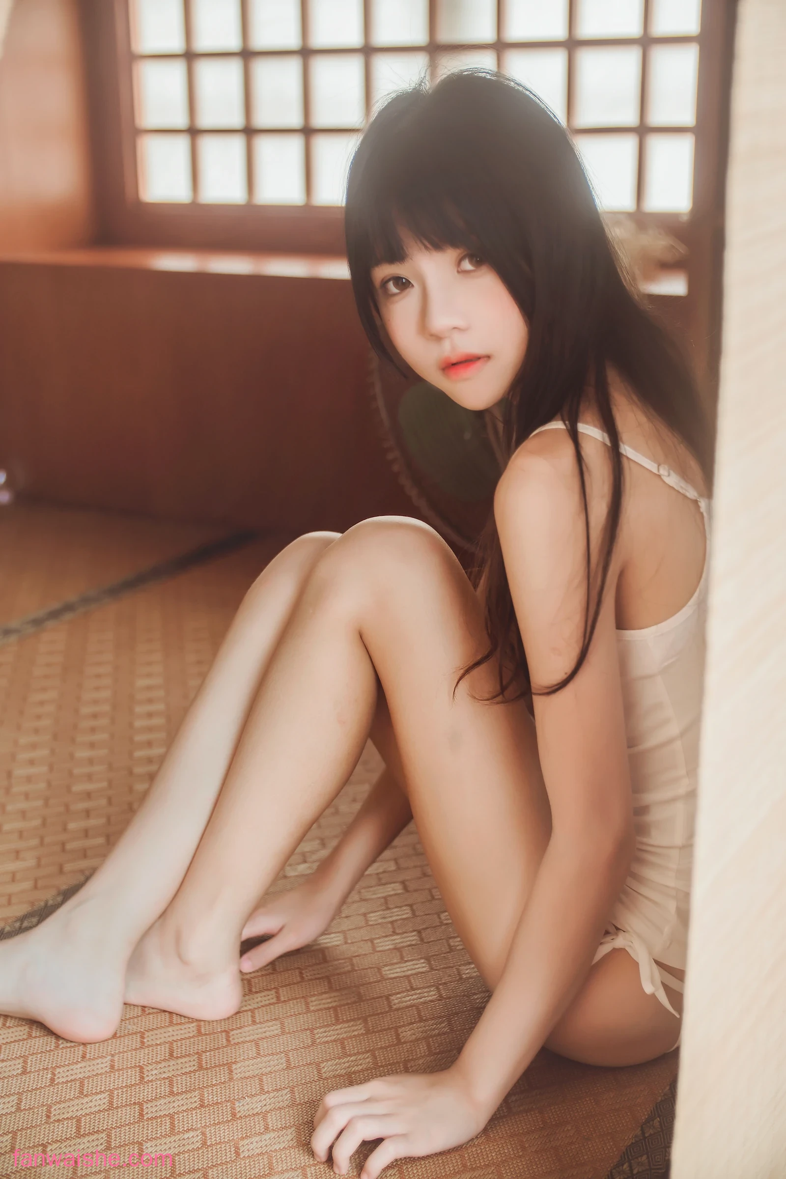 桜桃喵 桜桃喵 NO.070 - 桜桃未熟1 小背心换水手服