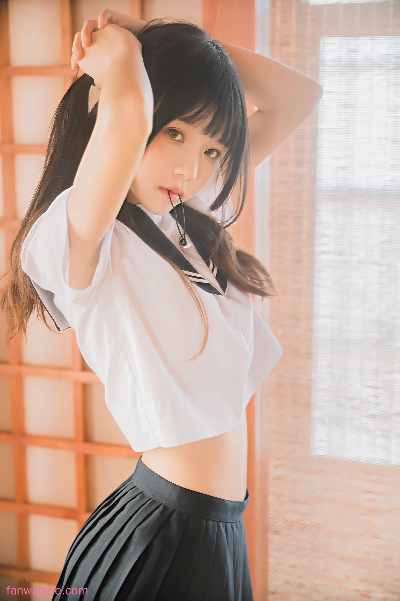 桜桃喵 桜桃喵 NO.070 - 桜桃未熟1 小背心换水手服
