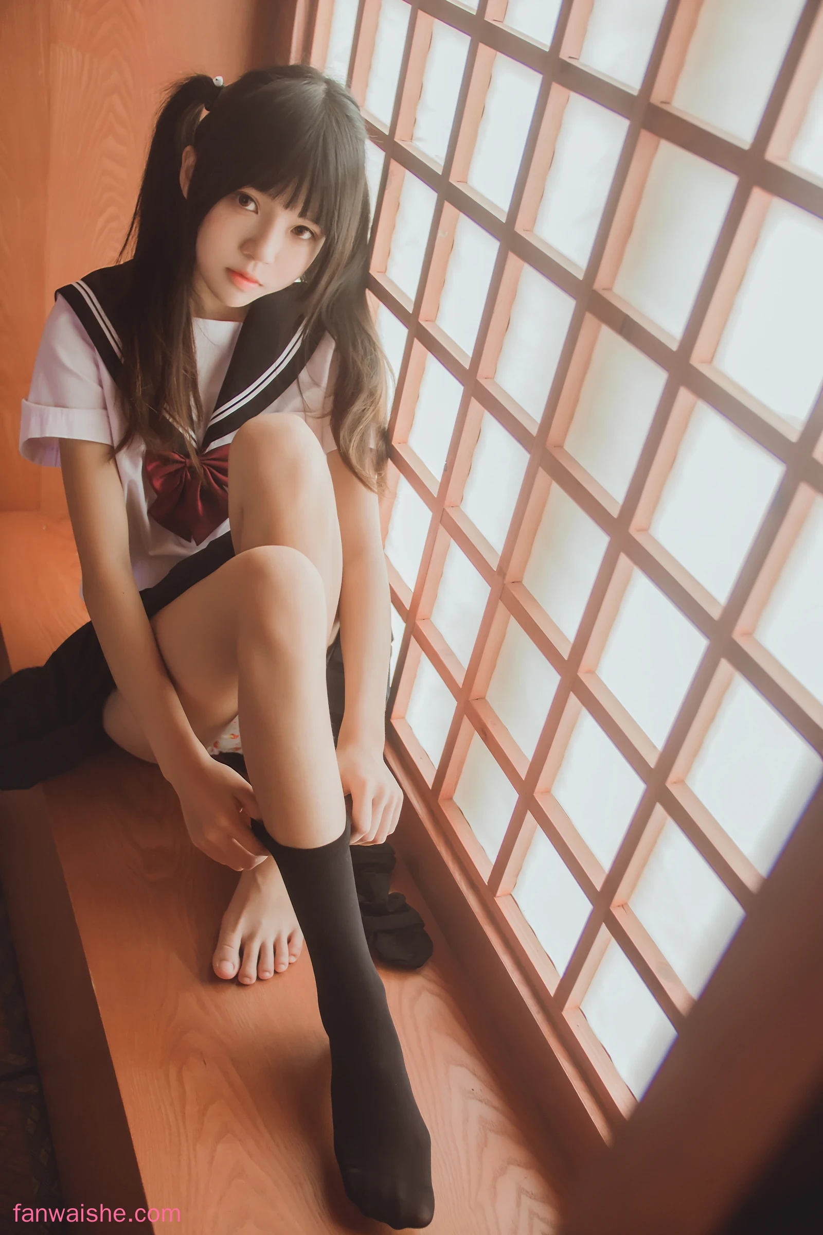 桜桃喵 桜桃喵 NO.070 - 桜桃未熟1 小背心换水手服