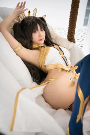 瓜希酱《伊什塔尔》主题写真：22张全套美图