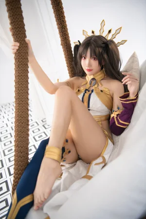 瓜希酱《伊什塔尔》主题写真：22张全套美图