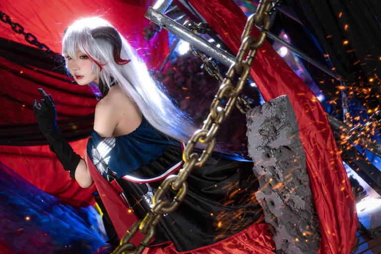 阿包也是兔娘《2月舰长 埃吉尔》主题写真：26张全套美图