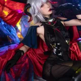阿包也是兔娘《2月舰长 埃吉尔》主题写真：26张全套美图