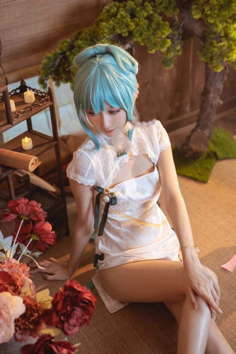 木棉棉《初音韶华COS》主题写真：17张全套美图