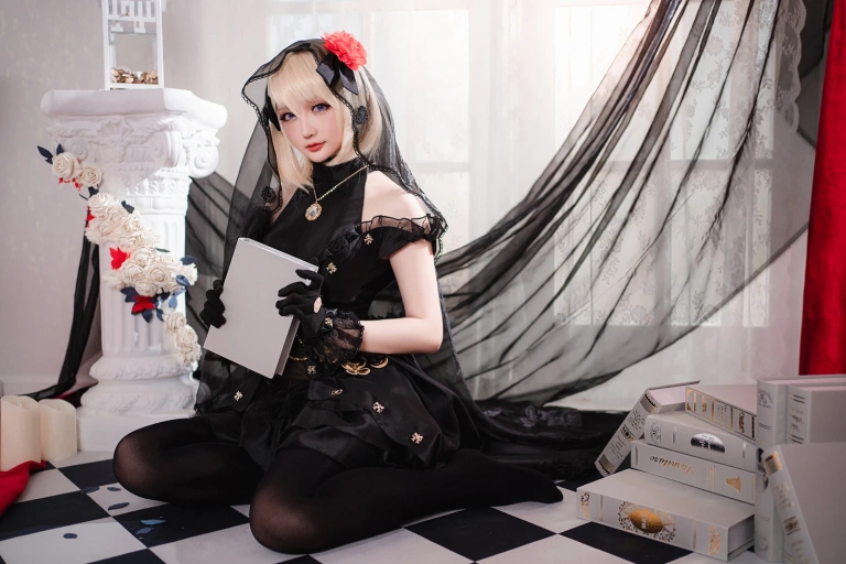 星之迟迟《斯卡哈maid&Z23婚纱》主题写真：150张全套美图，含1个视频