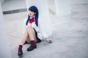 瓜希酱《宝多六花 制服》主题写真：16张全套美图